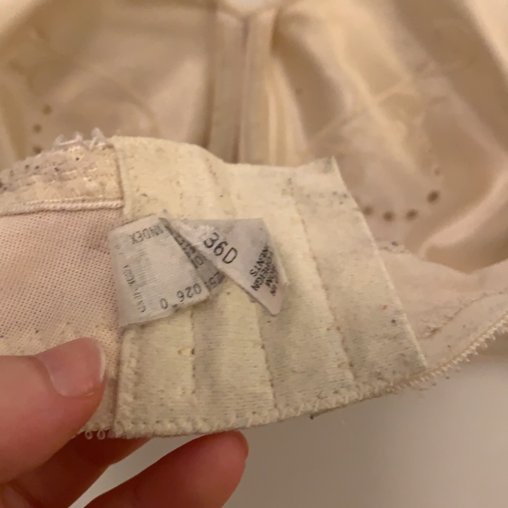 Minimizer bra - Picture 3 of 5